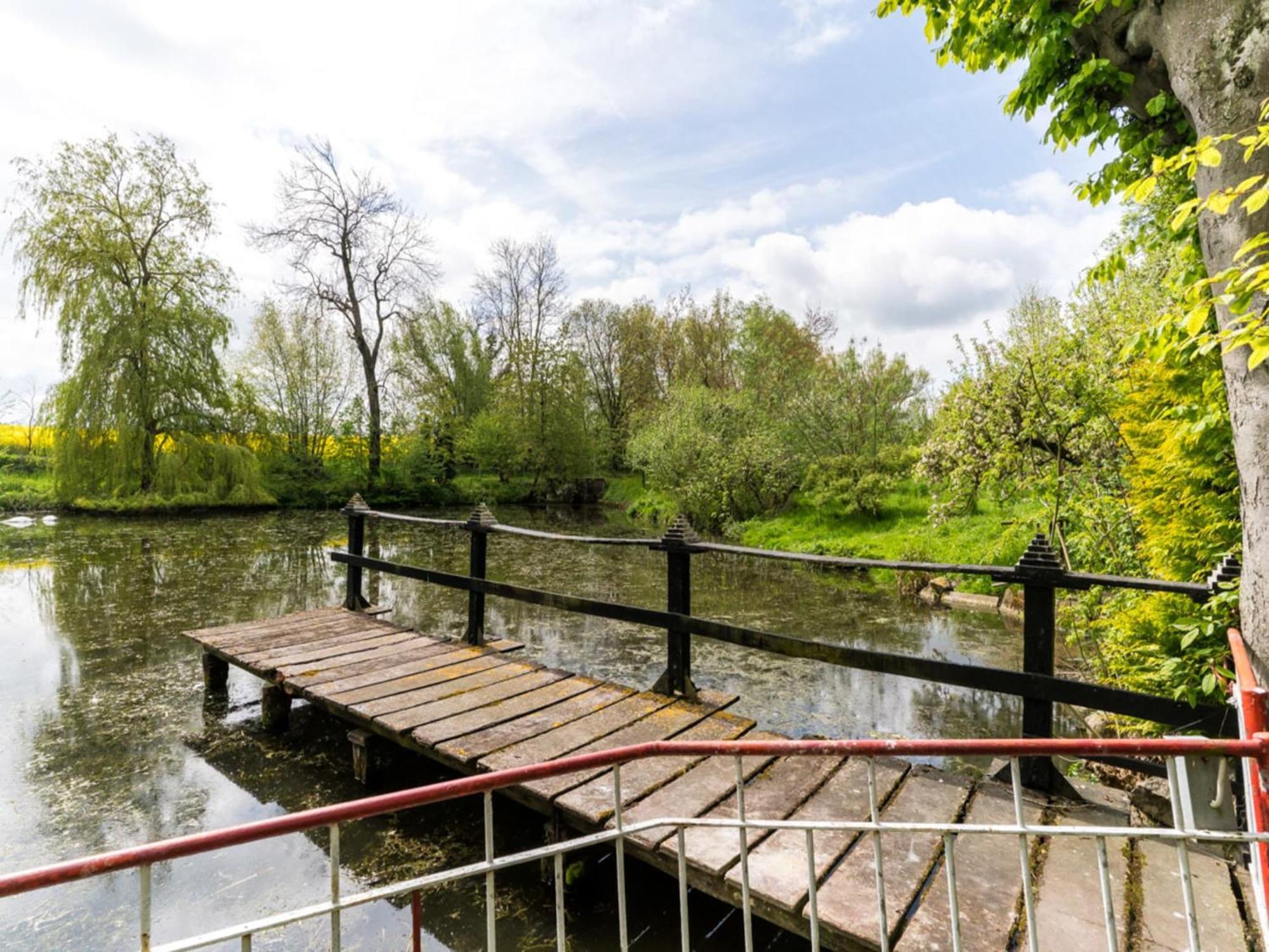 Lake View Apartment In Klein Pravtshagen With Garden Exterior foto